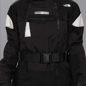 Steep Tech Vixen Coat - Black